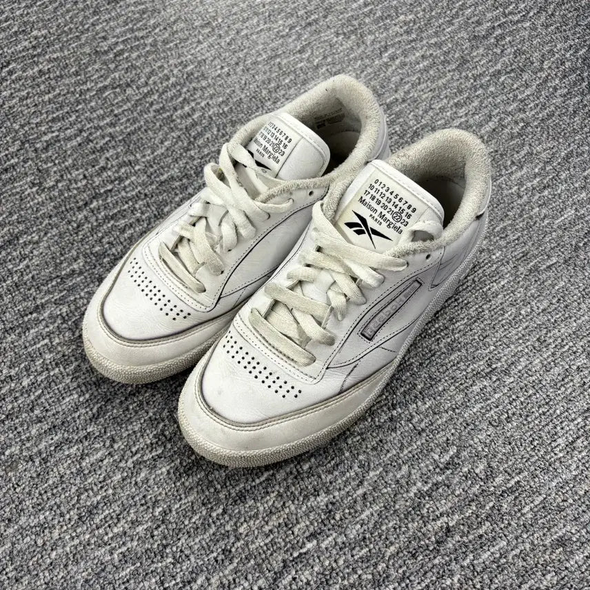 [BUNJANG] Reebok x Maison Margiela Classic Low Sneakers / 리복 마르지엘라 클래식 로우