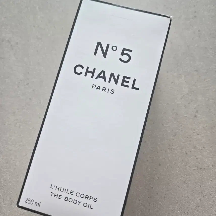 [BUNJANG] Chanel No. 5 Body Oil 250ml / 샤넬 넘버5 바디오일 250ml