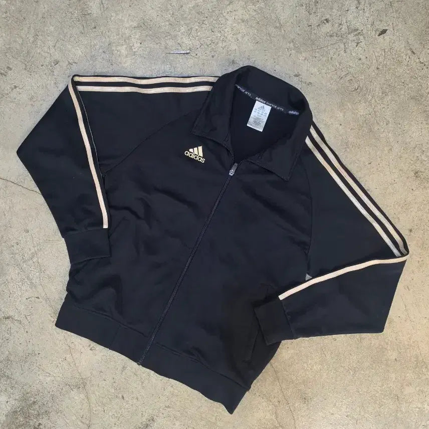 [BUNJANG] Adidas Track Top Zip-up Jersey Black Gold / 아디다스 트랙탑 집업 블랙 골드 져지