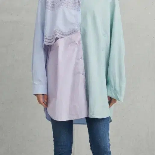 [BUNJANG] Unique Slit Asymmetrical Detail Boxy Long Shirt / 유니크 슬릿 언발 디테일 박시롱 셔츠