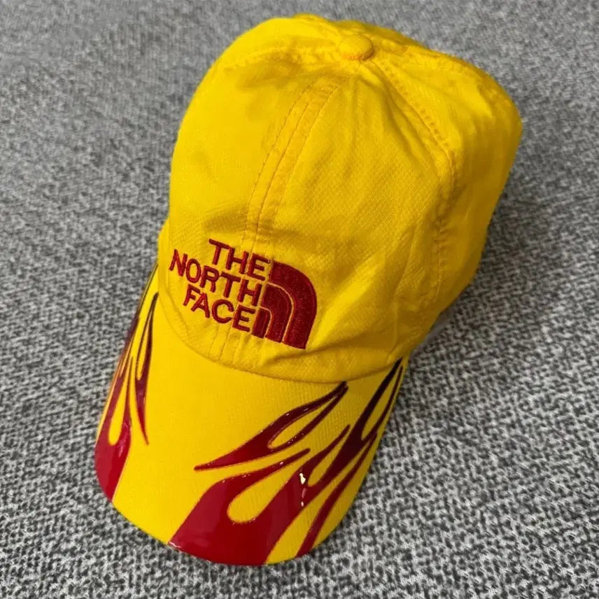 [BUNJANG] The North Face Yellow Flame Design Ball Cap / 노스페이스 모자