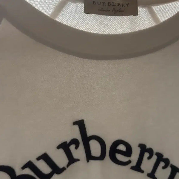 [BUNJANG] Burberry Sweatshirt White / 맨투맨