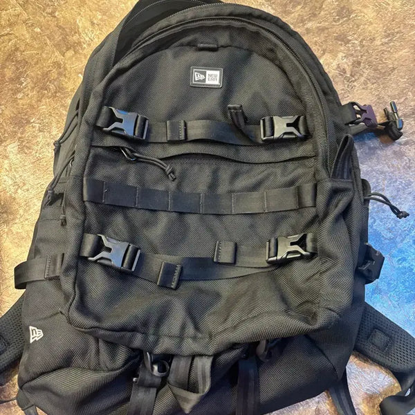 [BUNJANG] New Era Authentic Carrier Backpack / 뉴에라 정품 캐리어백팩