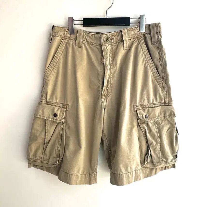 [BUNJANG] Levi's Cargo Bermuda Shorts Beige 32in / 리바이스 카고 버뮤다 팬츠 베이지 32in
