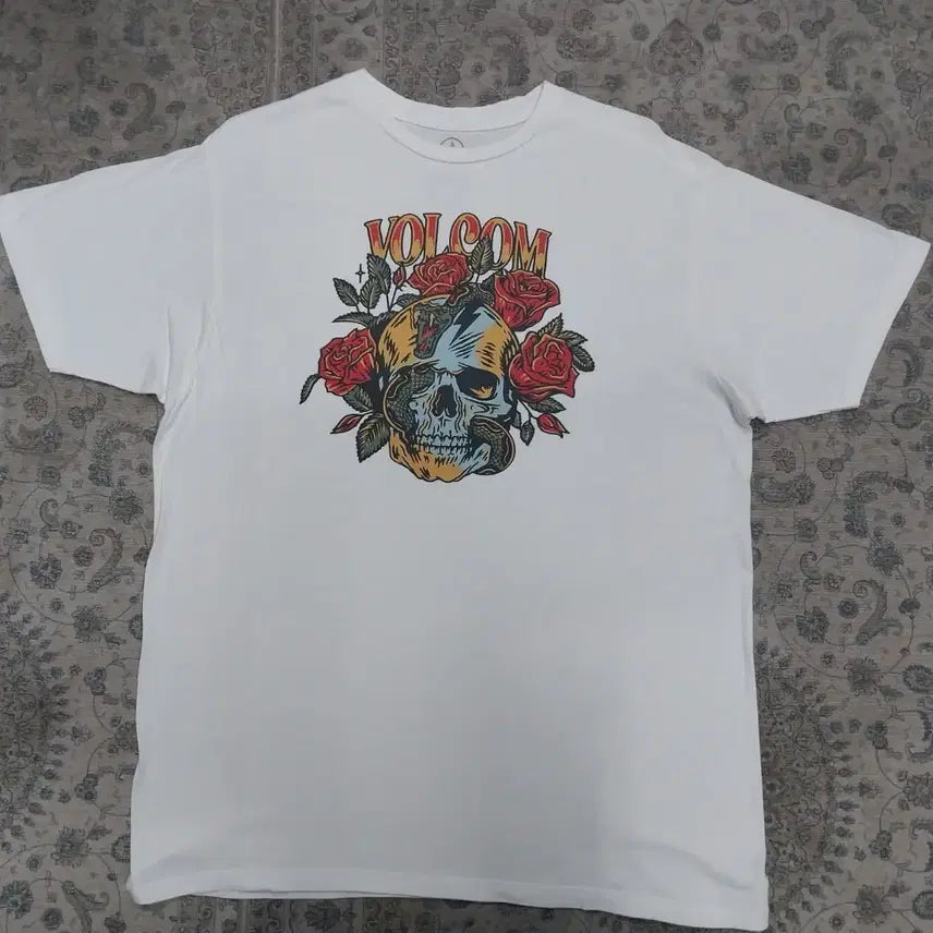 [BUNJANG] Volcom Skull Graphic T-Shirt XL / VOLCOM 볼컴 스컬 그래픽 반팔티 XL