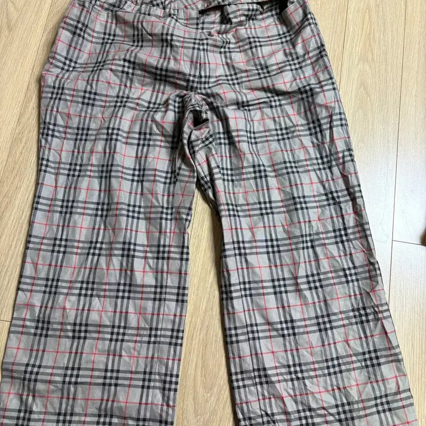 [BUNJANG] Burberry Golf Women's Pants / 버버리 골프 여성바지