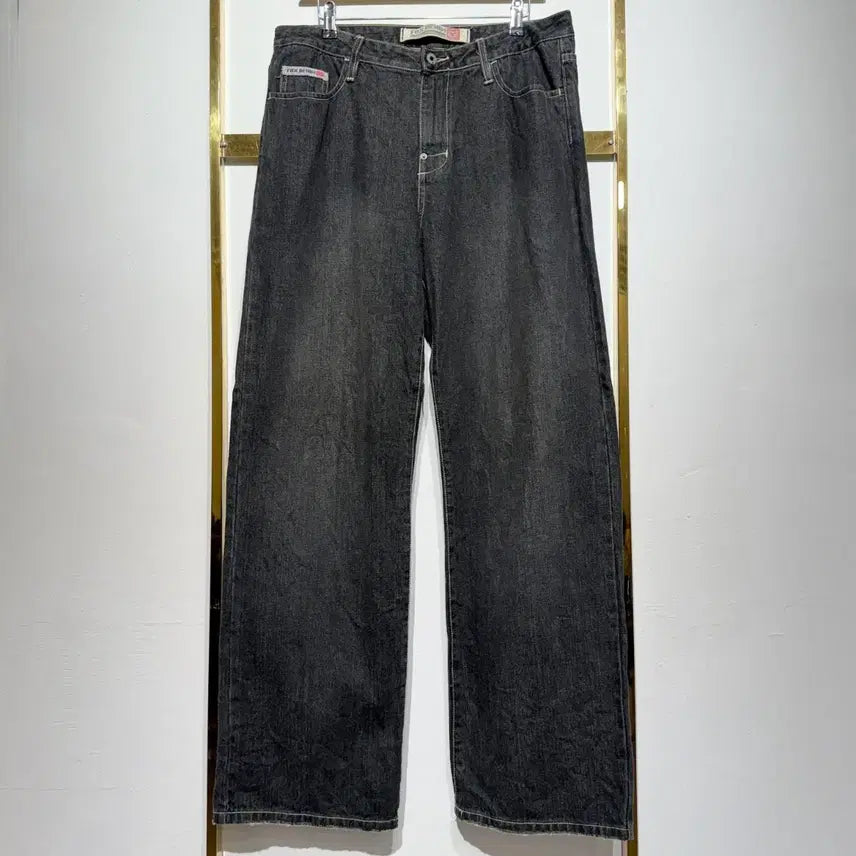 [BUNJANG] FOX DENIM Loose Wide Black Denim Pants - Size 32 / FOX DENIM 폭스 데님 루즈 와이드 흑청 데님 팬츠 32