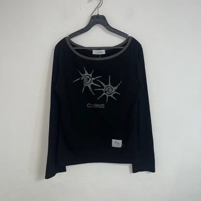 [BUNJANG] KOIRIES Soluna Color-Block One-Shoulder Long Sleeve Top / 코이리스 솔루나 원숄더 배색 롱슬리브