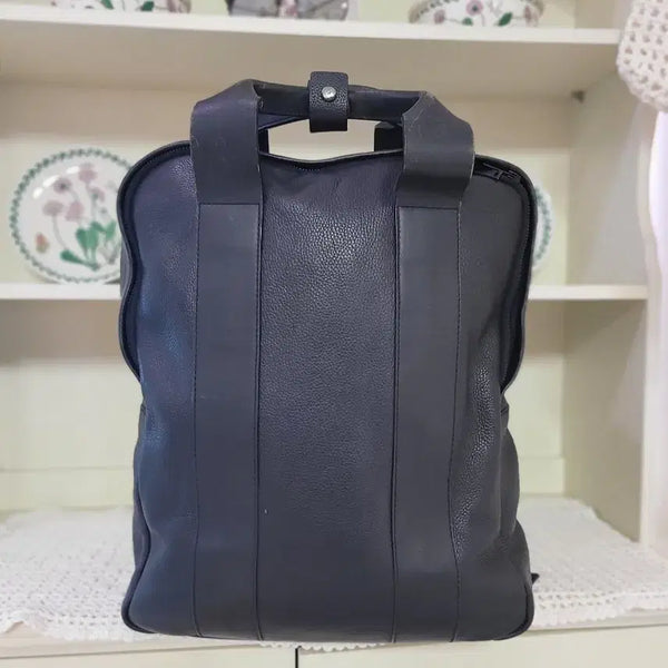 [BUNJANG] COS Leather Backpack / COS 소가죽 백팩