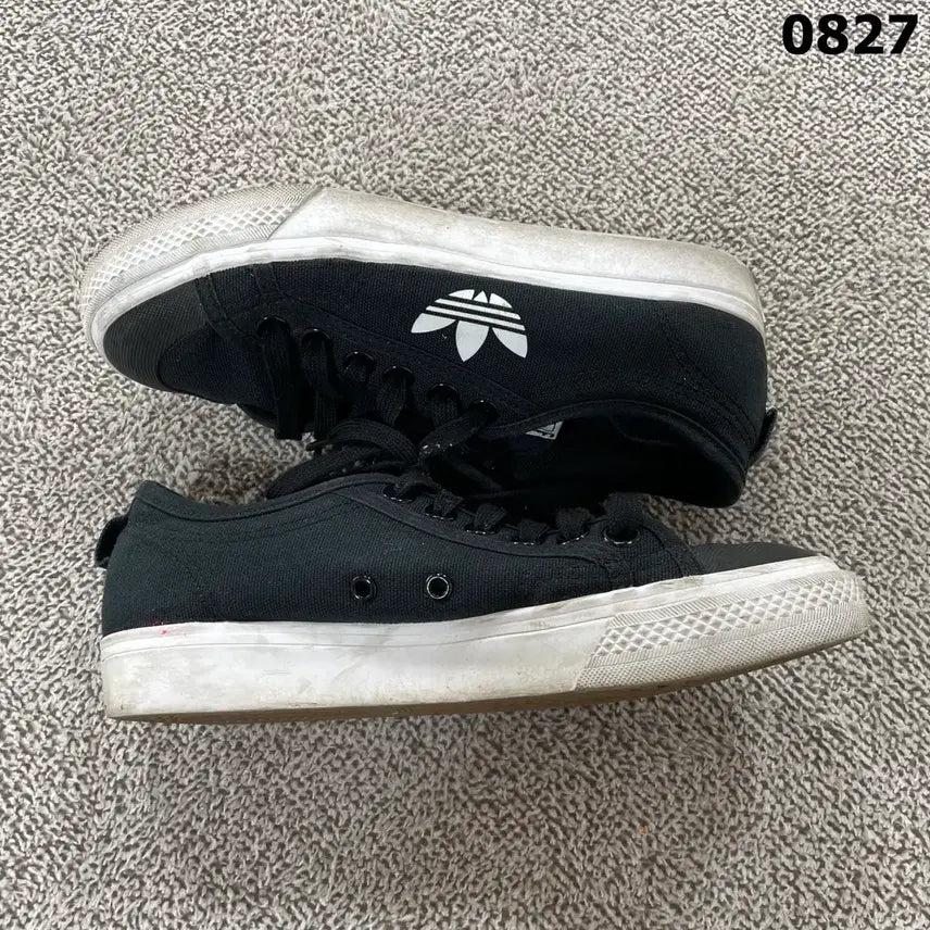 [BUNJANG] Adidas Three Stripes Sneakers Black White 225 / 아디다스 삼선 검흰 스니커즈 225