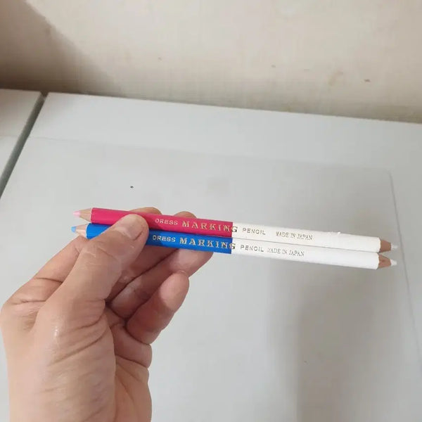 [BUNJANG] JAPAN Fabric Marker Set (Pink/Blue) / JAPAN 마킹펜 2개 (핑크/블루)