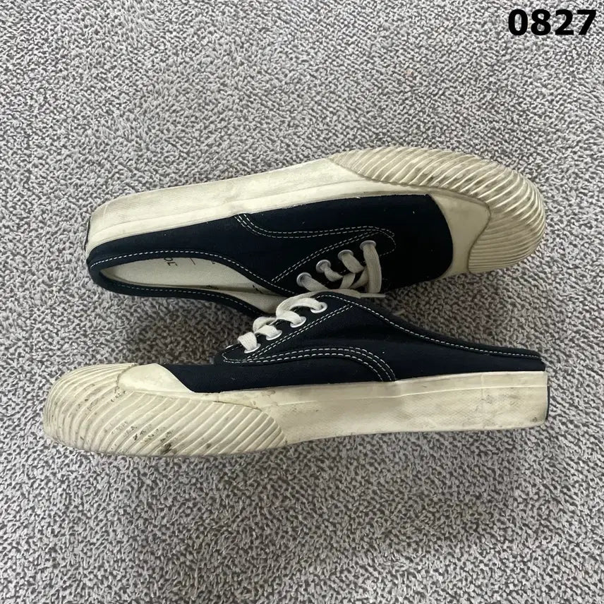 [BUNJANG] Kangol Black Canvas Mule Sneakers / 캉골 블랙 캔버스뮬 스니커즈 240
