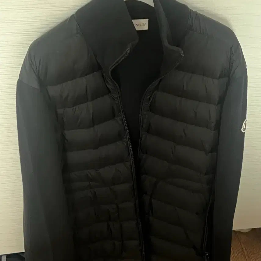 [BUNJANG] Moncler Knit Padded Zip-Up Jacket / 몽클레르 니트패딩집업
