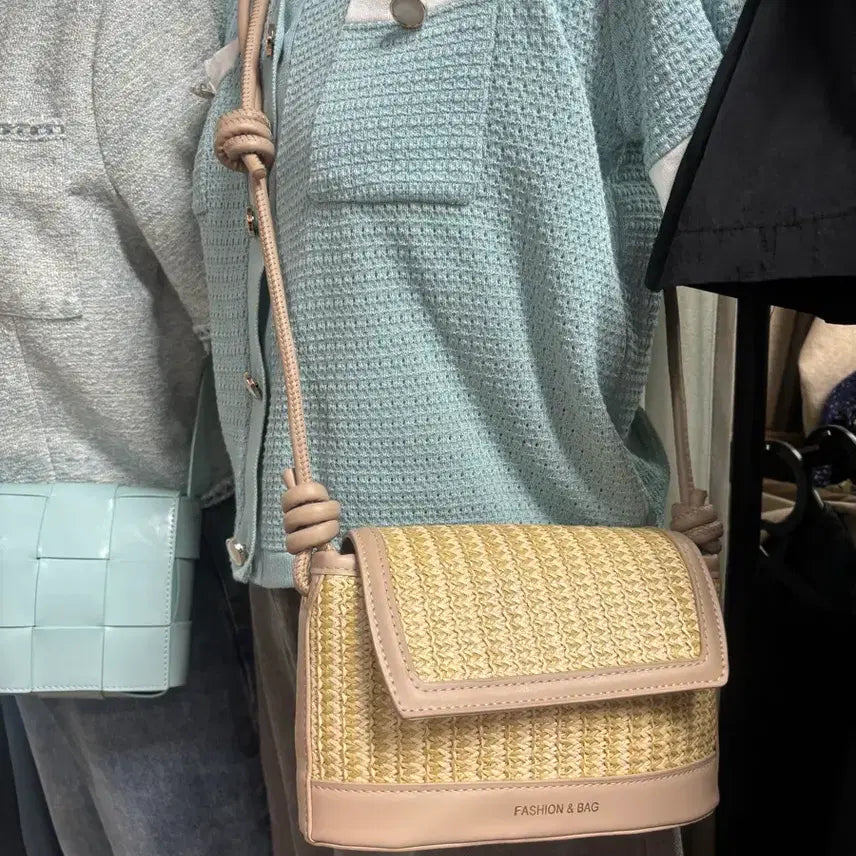 [BUNJANG] Rattan Crossbody Bag / 라탄 크로스 백