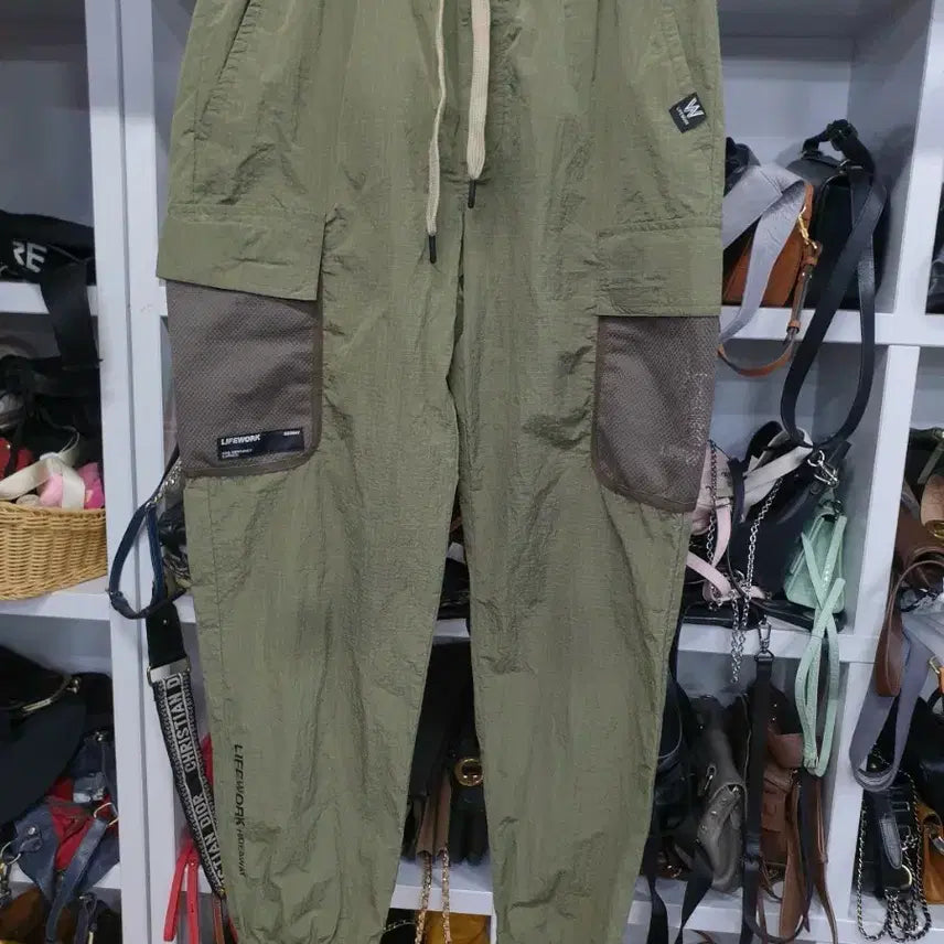[BUNJANG] LifeWork Training Jogger Pants L / 라이프워크 트레이닝 조거 팬츠 L