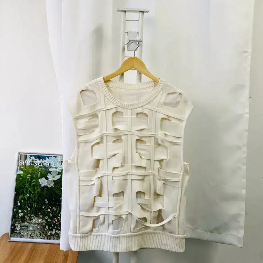 [BUNJANG] System Knit Layered Oversized Vest / 시스템 짜임 레이어드 오버핏 조끼 free