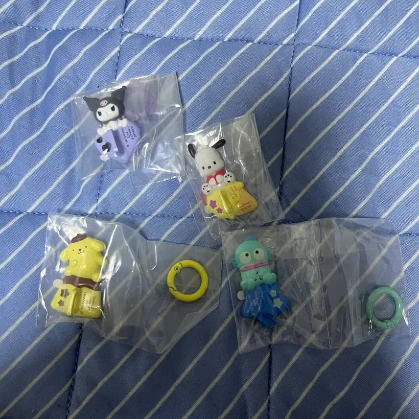[BUNJANG] Sanrio Keyring Hanger Gacha / 산리오 키링 행거 가챠