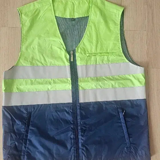 [BUNJANG] High-Visibility Fluorescent Safety Vest (Unused) / 형광 작업 안전 조끼 (미사용)
