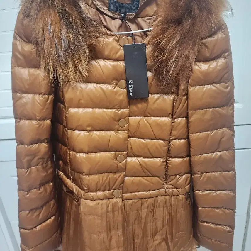 [BUNJANG] Duck Down Padded Long Coat with Fur Trim / 오리털패딩  스타일좋은