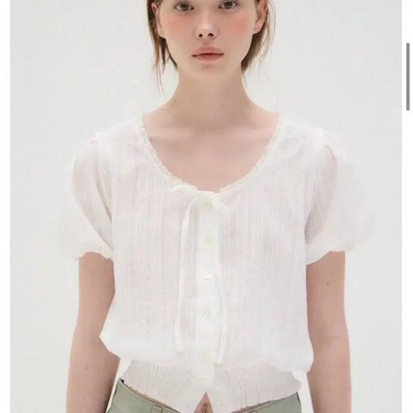 [BUNJANG] Archive J2U Madeleine Blouse Ivory / 1회착용) 아카이브 제이투유 마들렌 블라우스 아이보리