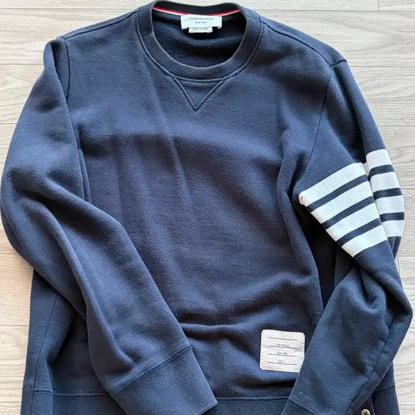 [BUNJANG] Thom Browne 4-Bar Sweatshirt Navy / 톰브라운 4선 맨투맨 네이비