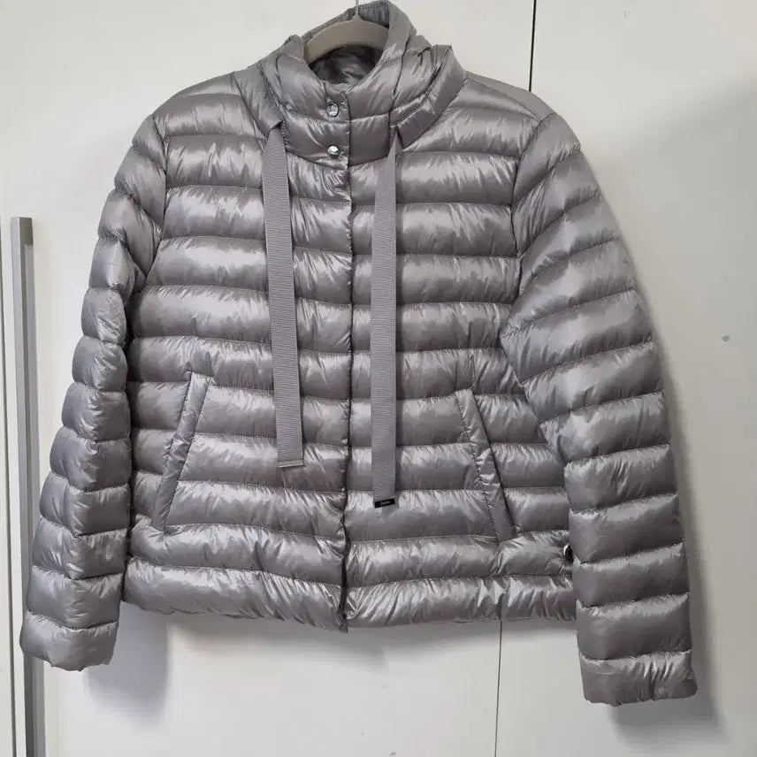 [BUNJANG] Herno Lightweight Hooded Quilting Jacket Size 44 / 에르노 경량 후드 퀼팅 44