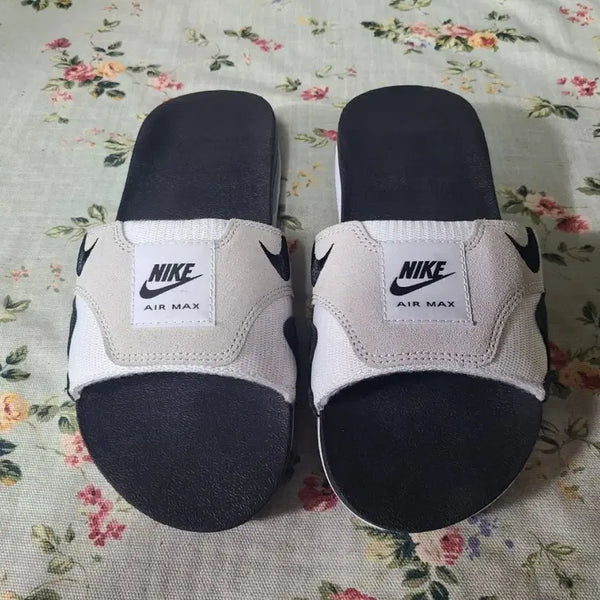 [BUNJANG] Nike 1 Slide White/Black (240mm) / 나이키 1 슬라이드 화이트.블랙 240 새거