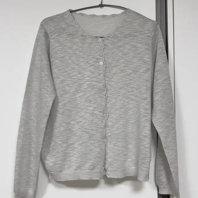 [BUNJANG] Silver Knit Cardigan / 실버 니트 가디건