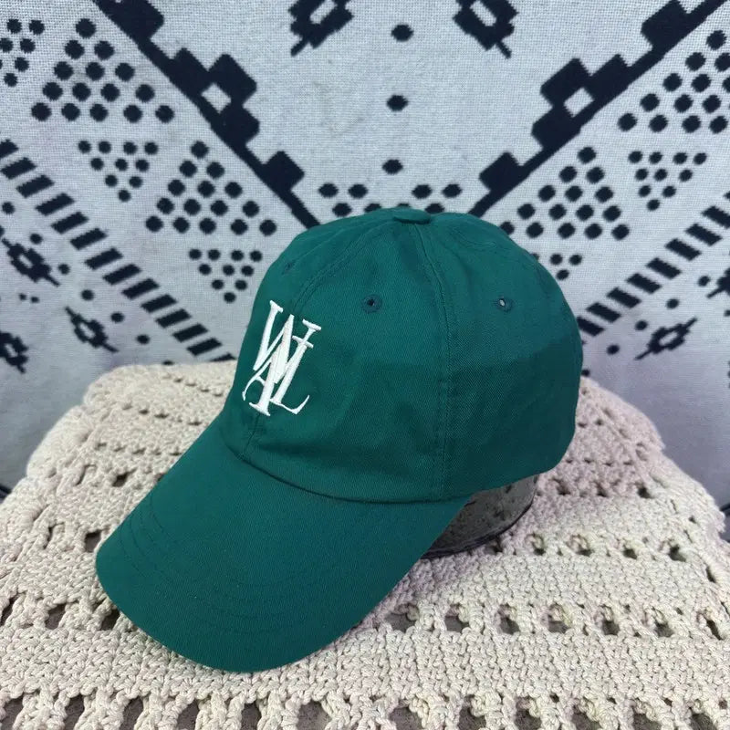[BUNJANG] Wooalong Big Logo Ball Cap Hat / [S] 우알롱 빅로고 볼캡 모자