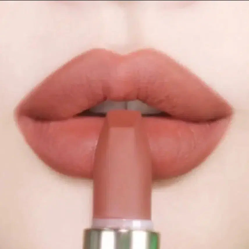 [BUNJANG] Hourglass Unlocked Soft Matte Lipstick / (새상품)아워글래스 언락드 소프트 매트 립스틱