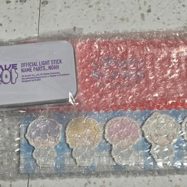 [BUNJANG] Playtime Group Noah Lightstick Parts & Post-it Bundle Set / 노아 응원봉 파츠 & 플레이브 포스트잇 일괄