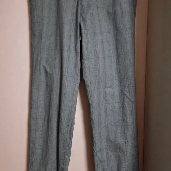 [BUNJANG] Hugo Boss Check Patterned Slacks / 휴고보스 체크무늬 슬랙스