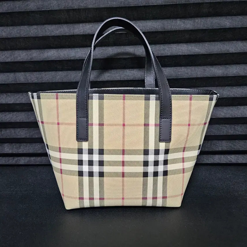 [BUNJANG] Burberry Small Shopper Tote Bag / 버버리 스몰 쇼퍼백 토트백 정품