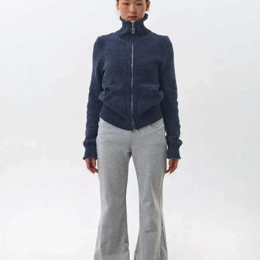[BUNJANG] Ounesse Ending Bootcut Sweatpants (Gray) / 오운서 엔딩 부츠컷 스웻팬츠 (Gray)