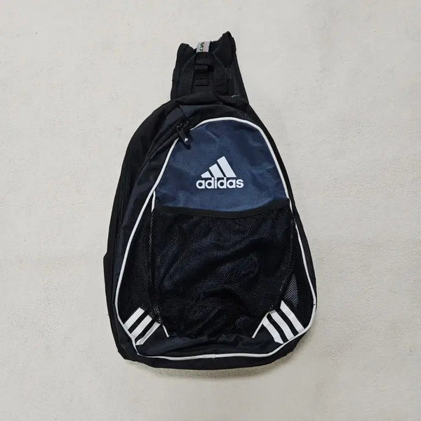 [BUNJANG] Adidas Old School Sling Bag / 아디다스 올드스쿨 슬링백 급처