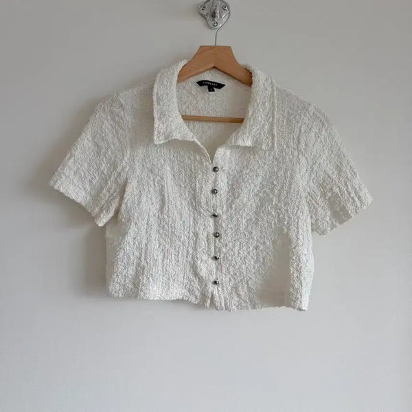 [BUNJANG] Lookast Cropped Button-Up Blouse / 룩캐스트(Lookast) 크롭 버튼업 블라우스