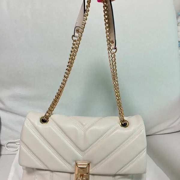 [BUNJANG] ALDO Quilted Gold Chain Shoulder Bag / 알도 아이보리 퀄팅 금장체인 숄더백