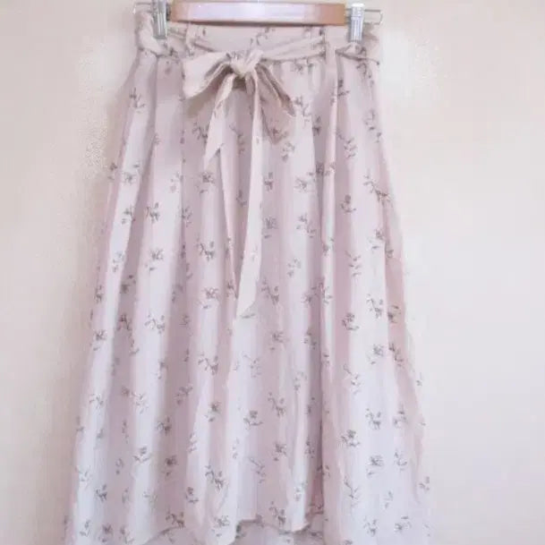 [BUNJANG] Pink Flower Skirt / 핑크 플라워 스커트 ( 새옷 )