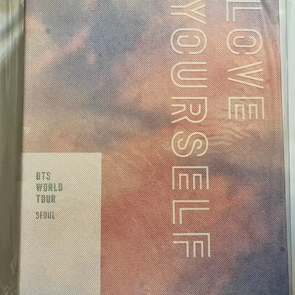 [BUNJANG] BTS LOVE YOURSELF SEOUL DVD Photocard & Poster Set / 방탄 LOVE YOURSELF SEOUL DVD 포카 포스터 포함