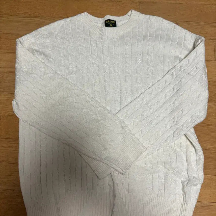 [BUNJANG] CHAPS Cable Knit Sweater - Ivory / 케이블 니트 아이보리