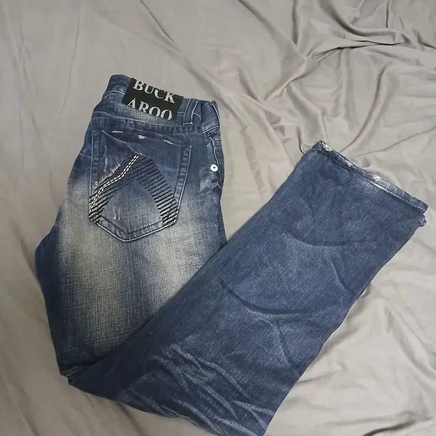 [BUNJANG] Buckaroo Premium Straight Fit Denim Pants / 젋은 브랜드 버커루 프리미엄 데님 바지 (스트레이트 핏)