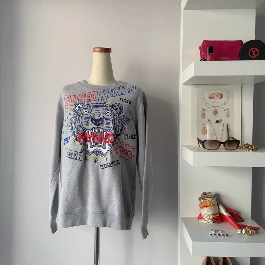 [BUNJANG] Kenzo Tiger Graphic Sweatshirt / [55] 겐조(KENZO) 타이거 그래픽 맨투맨 티셔츠