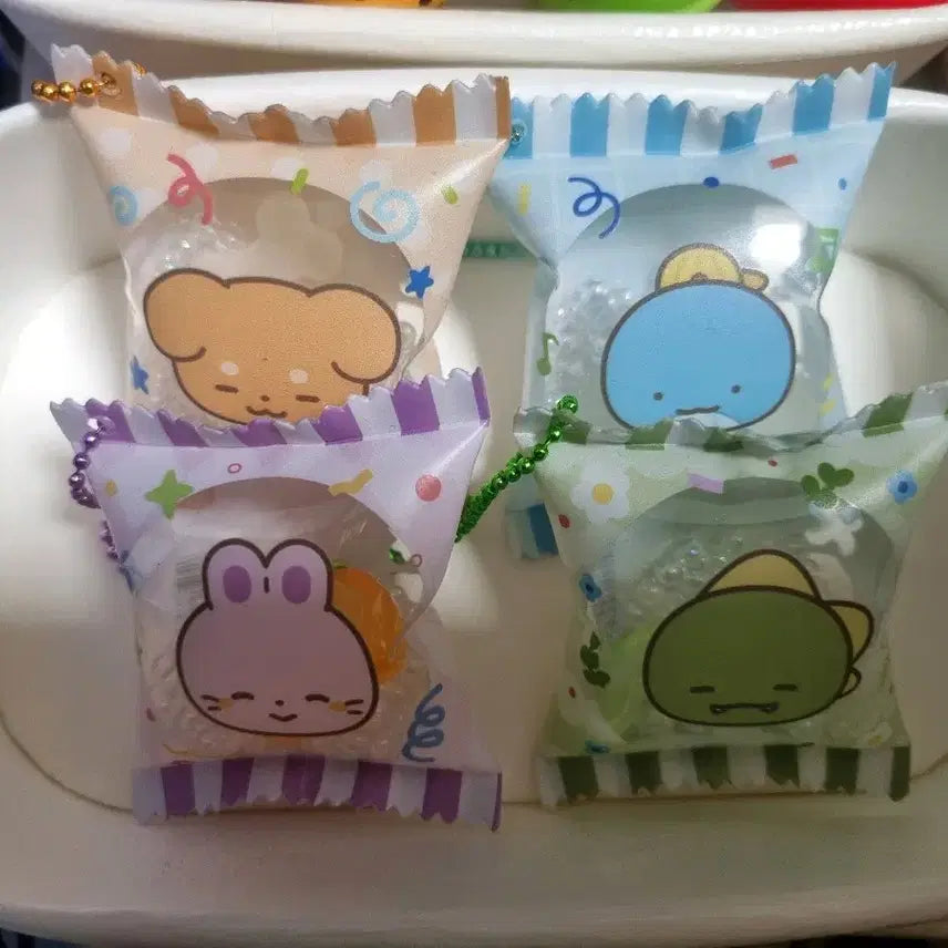 [BUNJANG] The Prism Pixelie Snack Bag Keychain Bundle Set / 더프리즘) 픽셀리 과자봉지키링 일괄