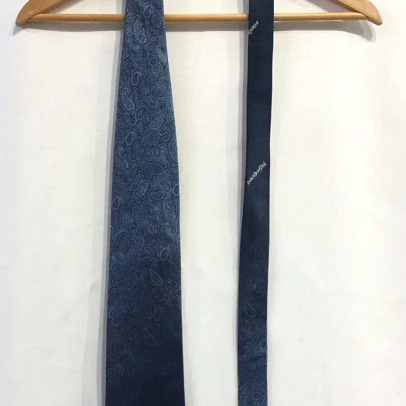 [BUNJANG] Saint Laurent Paisley Pattern Silk Necktie / 새상품-입생로랑 페이즐리 패턴 넥타이