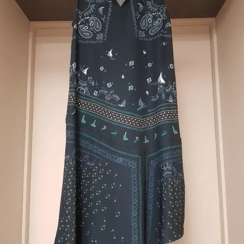 [BUNJANG] Benetton Asymmetrical Long Dress / 베네통 언발란스 롱원피스