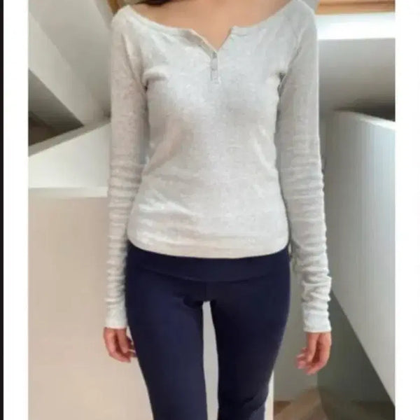[BUNJANG] Brandy Melville Jelly Top Light Grey / 브랜디멜빌 젤리탑 라이트그레이