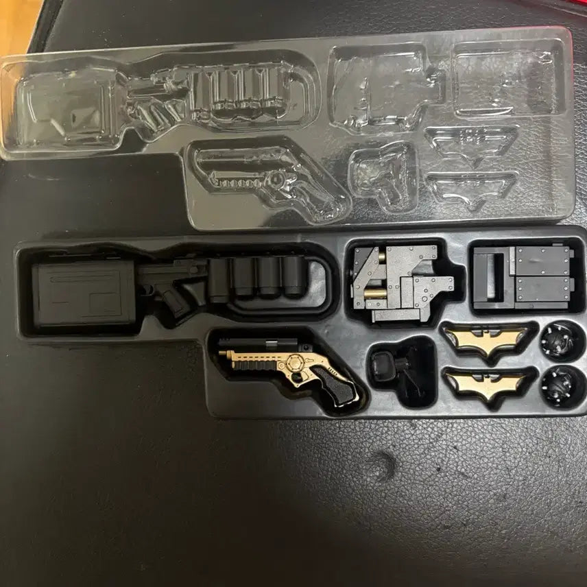 [BUNJANG] Hot Toys DX12 Batman Weapon Accessory Set / 핫토이 dx12 배트맨 무기루즈 세트 판매