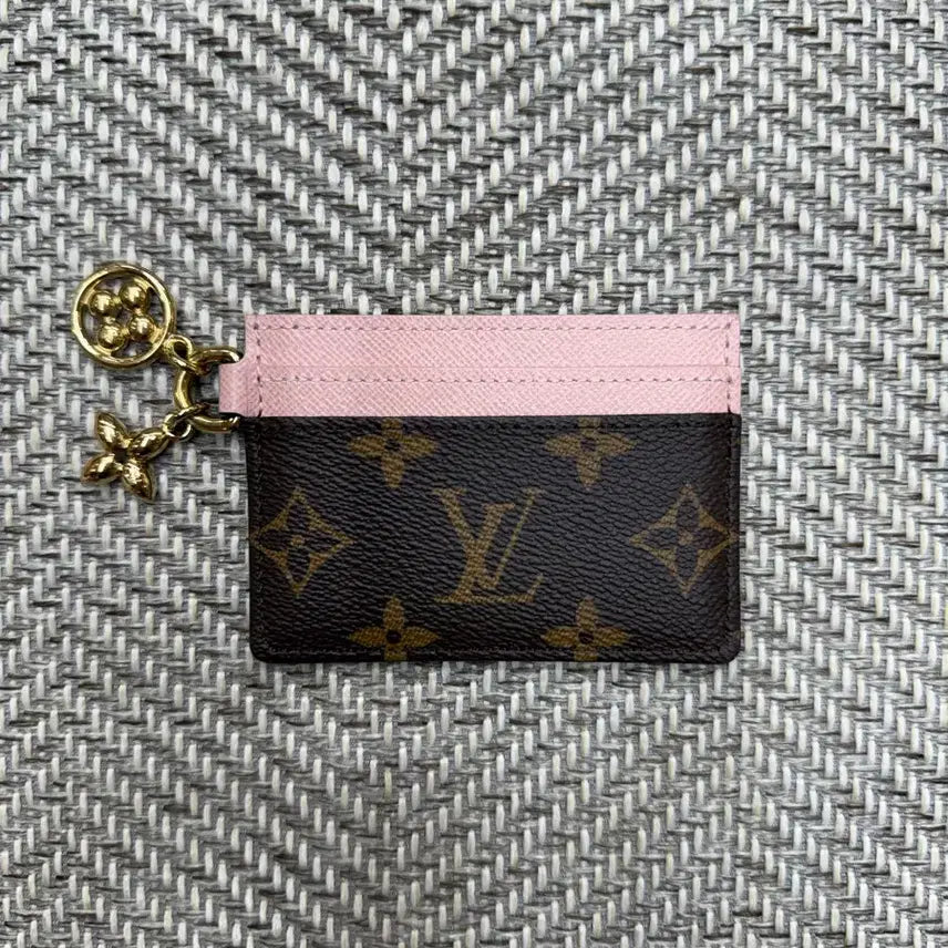 [BUNJANG] Louis Vuitton Monogram LV Charm Pink Card Holder / [S급/정품] 루이비통 모노그램 LV 참 핑크 카드지갑