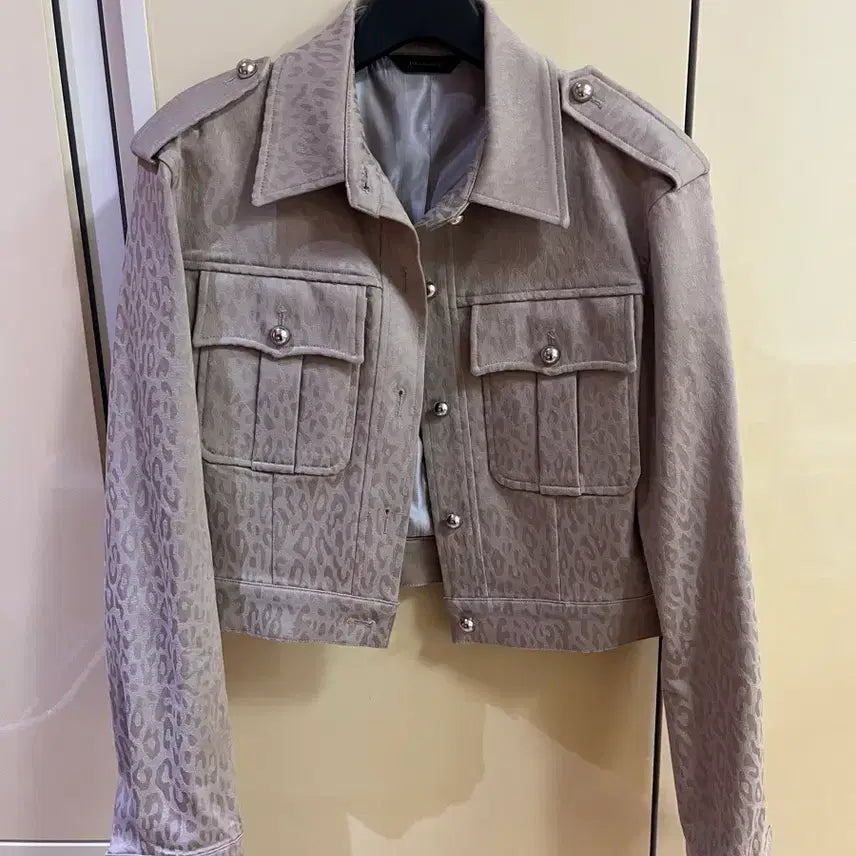 [BUNJANG] TheLorang Leopard Jacket / 더로랑 레오파드 자켓