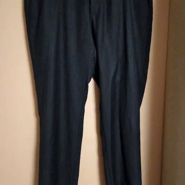 [BUNJANG] Hugo Boss Navy Slacks / 휴고보스 슬렉스